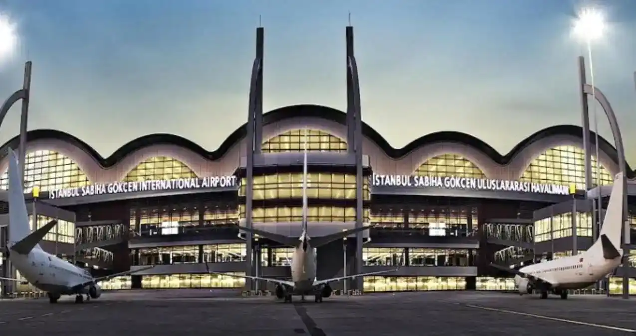 Transfer vom Sabiha Gökcen Flughafen Saw Skalion Hotel & SPA 